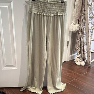 Women's Cream and Green Lightweight Pants
